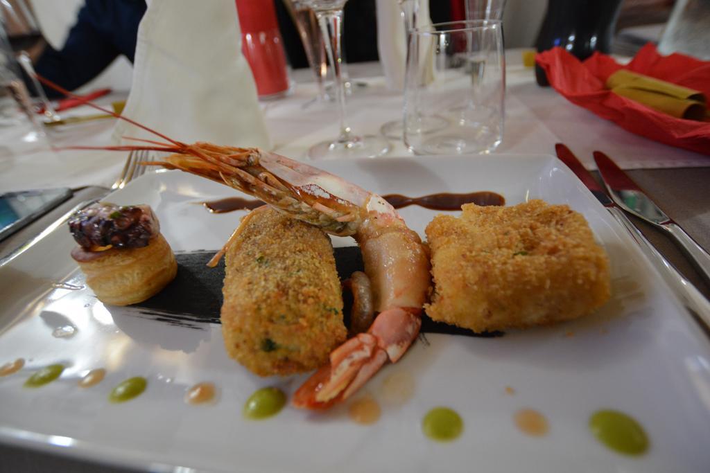 Abas Ristorante Pizzeria Affittacamere Ales Kültér fotó