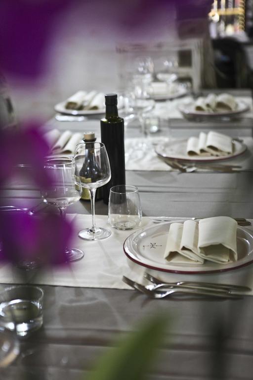 Abas Ristorante Pizzeria Affittacamere Ales Kültér fotó
